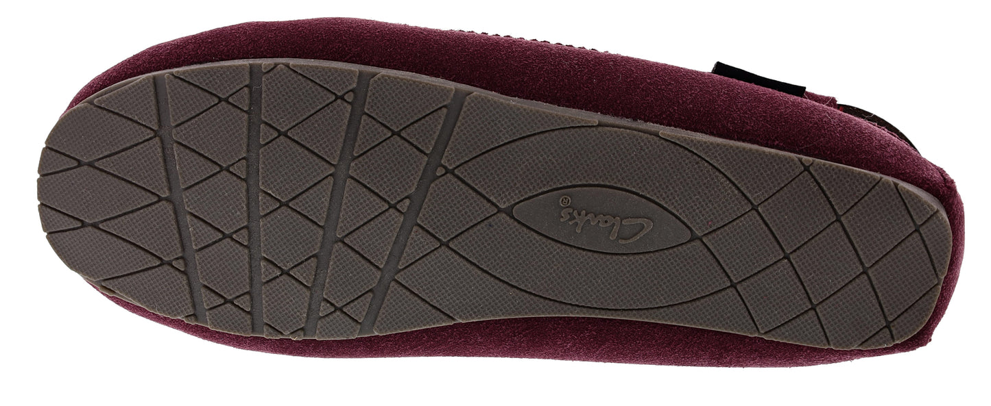 
                  
                    Clarks Women's Moccasin Winter Slippers Nancy
                  
                