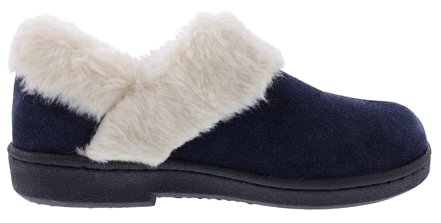 
                  
                    Clarks Women's Sarah Indoor & Outdoor Winter Slippers
                  
                