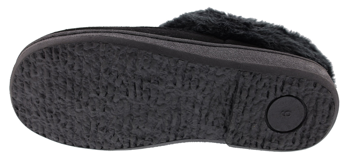 
                  
                    Clarks Women's Snow Indoor & Outdoor Slippers
                  
                