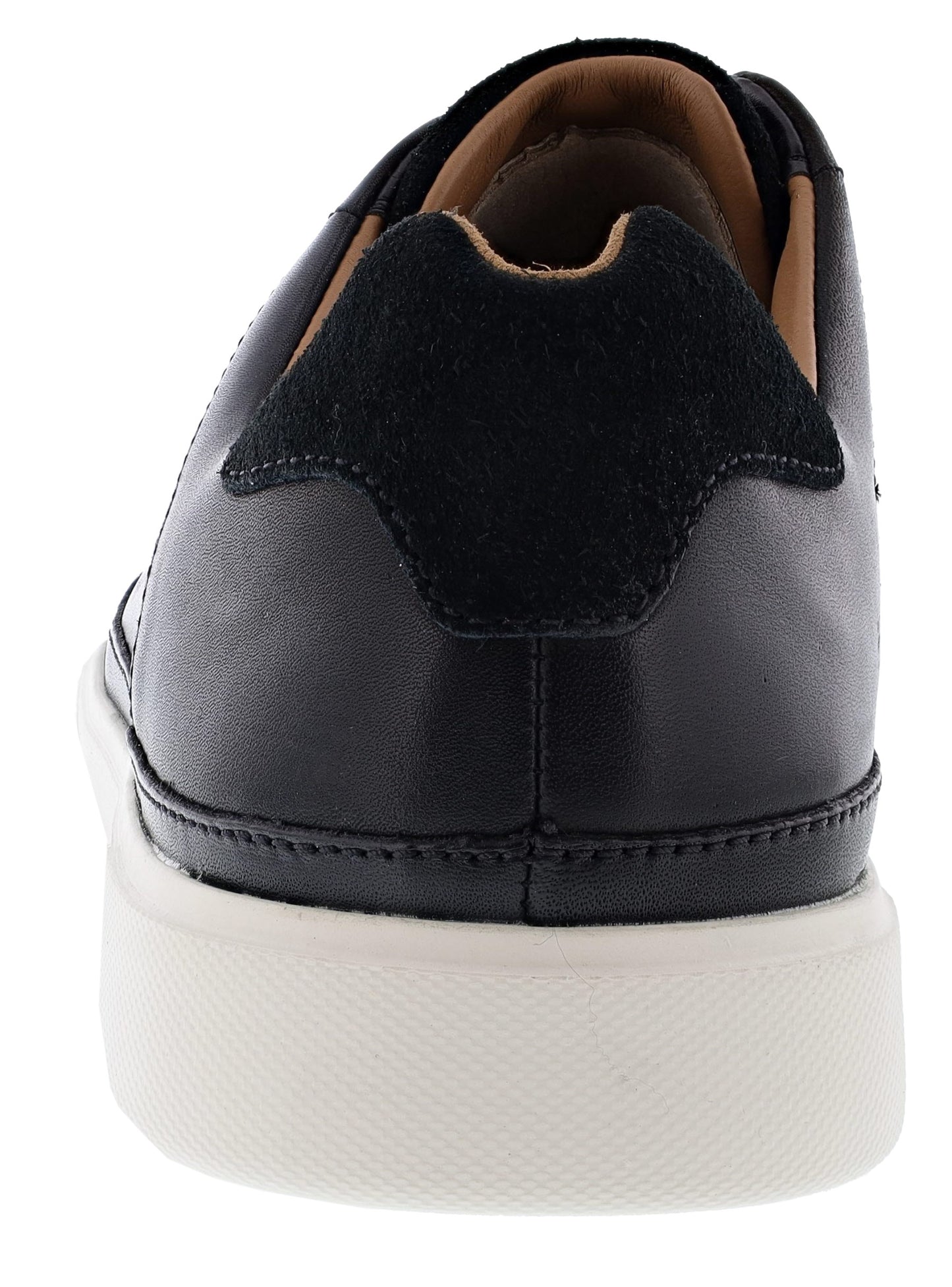 
                  
                    Clarks Men's Un Costa Tie Classic Leather Walking Shoes
                  
                