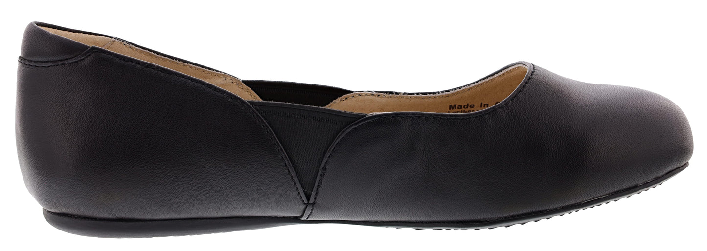 
                  
                    Softwalk Women's Norwich Slip On Ballerina Flats
                  
                
